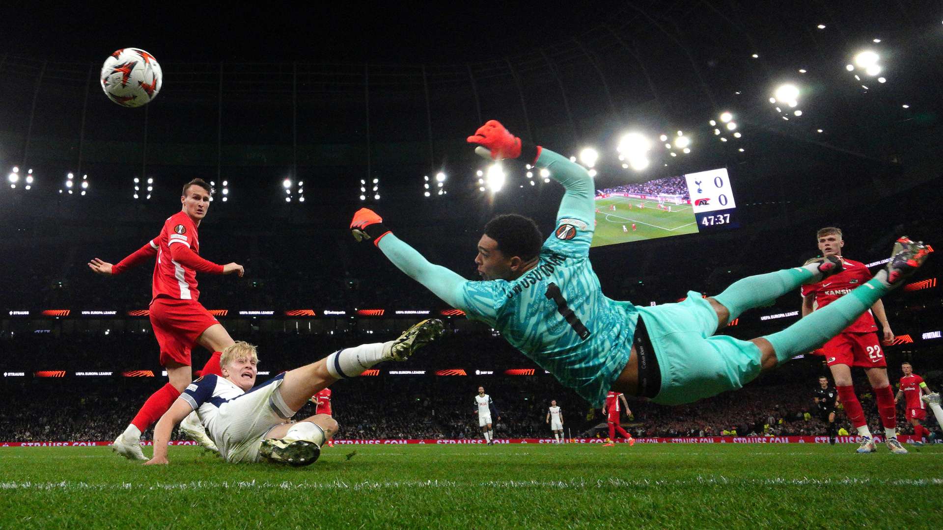 也为足球战 也为足球战